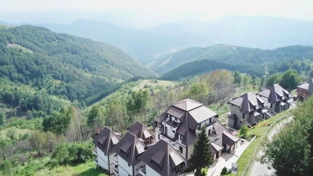 Apartments View Dvori E25 コパオニク エクステリア 写真