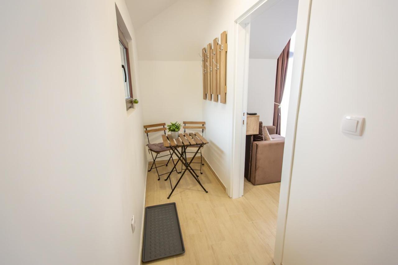 Apartments View Dvori E25 コパオニク エクステリア 写真